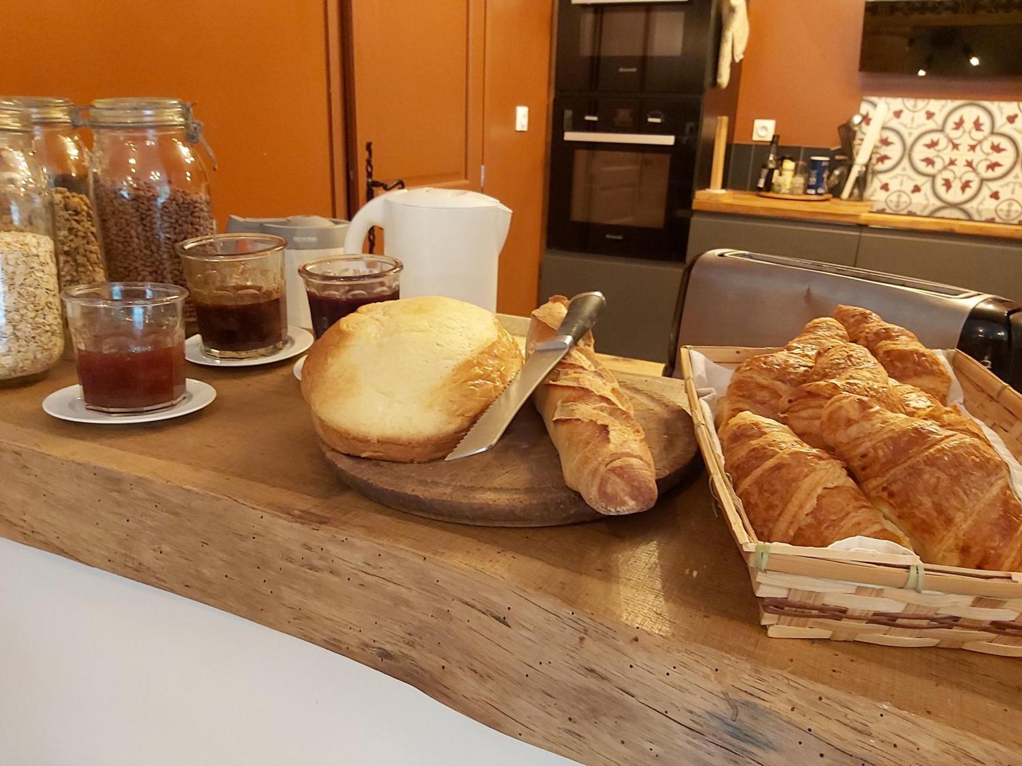 La Bastide Cardan Hotel Saint-Sulpice-de-Pommiers Ngoại thất bức ảnh
